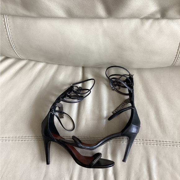 Isabel Marant Rio Chain Link Sandals - Picture 9 of 11